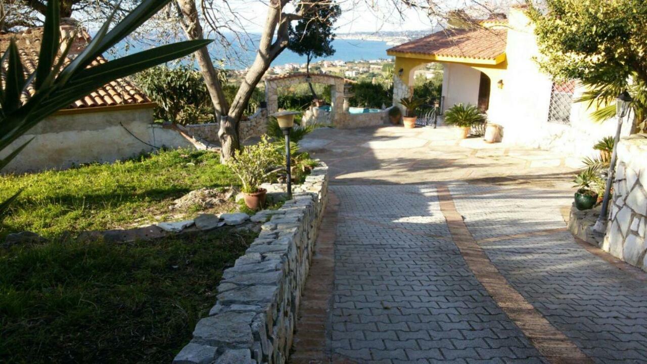Villa Belvedere Michelle Trappeto  Exterior photo